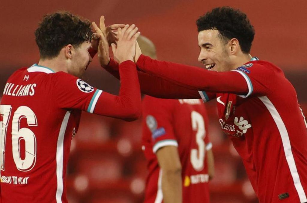 Pemain Muda Liverpool, Curtis Jones (Kiri) dan Neco Williams (Kanan)/ Foto: EPA-EFE/Phil Noble / POOL


