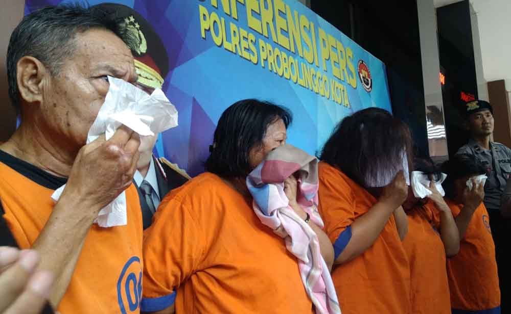 Komplotan pencuri emas