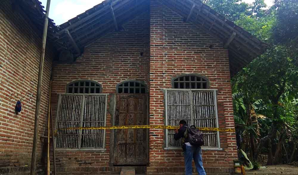 Tempat Kejadian Perkara (TKP) petasan meledak di Blitar