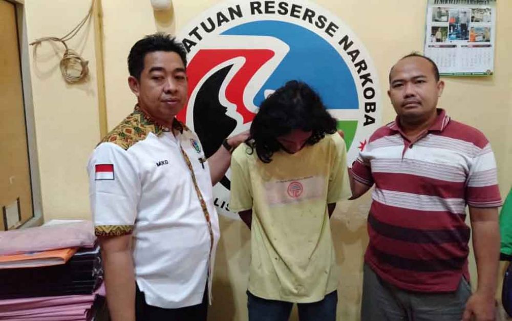 Salah satu tersangka saat di Mapolres Jombang