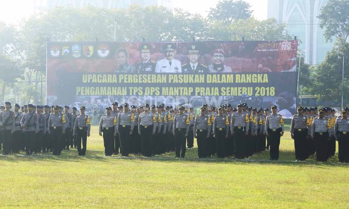 Apel pasukan pengamanan Pilgub Jatim di Mapolda Jatim