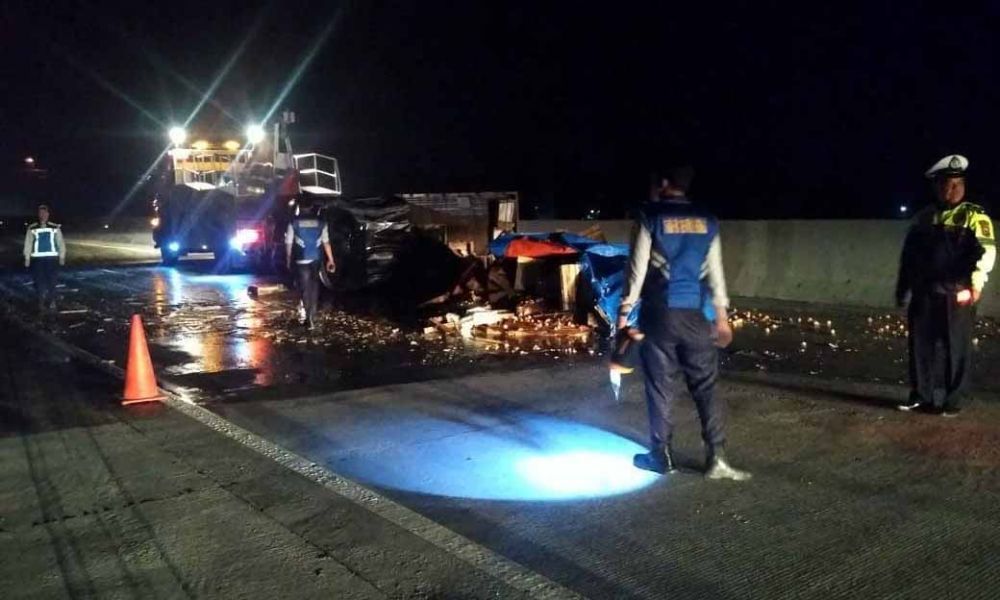 Pikap yang mengalami kecelakaan di Tol Pandaan-Malang