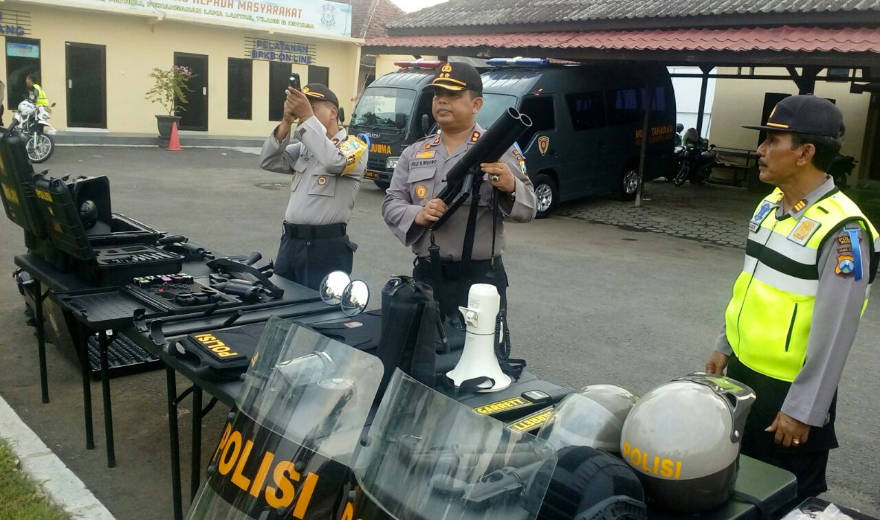 Apel pengamanan malam tahun baru