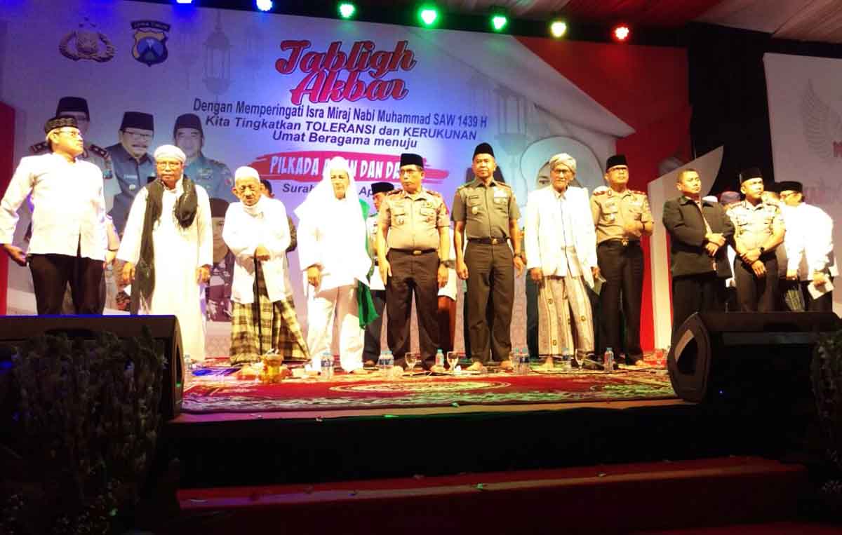 Tabligh akbar untuk ilkada aman dan damai di Polrestabes Surabaya.