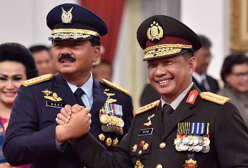 Kapolri Jenderal Polisi Tito Karnavian dan Panglima TNI Marsekal TNI Hadi Tjahjanto/Foto: Istimewa