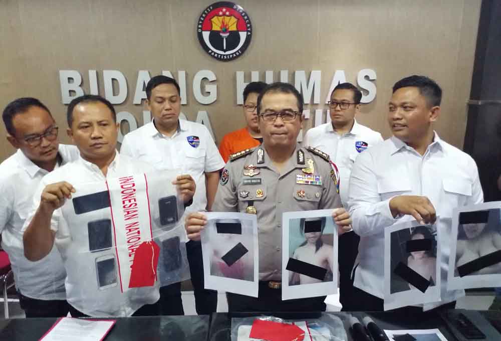 Playboy Pengunggah Video Porno Adalah Jebolan Ilmu Hukum Unair?