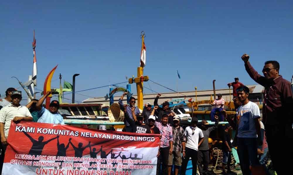 Aksi deklarasi nelayan di Probolinggo tolak kerusuhan