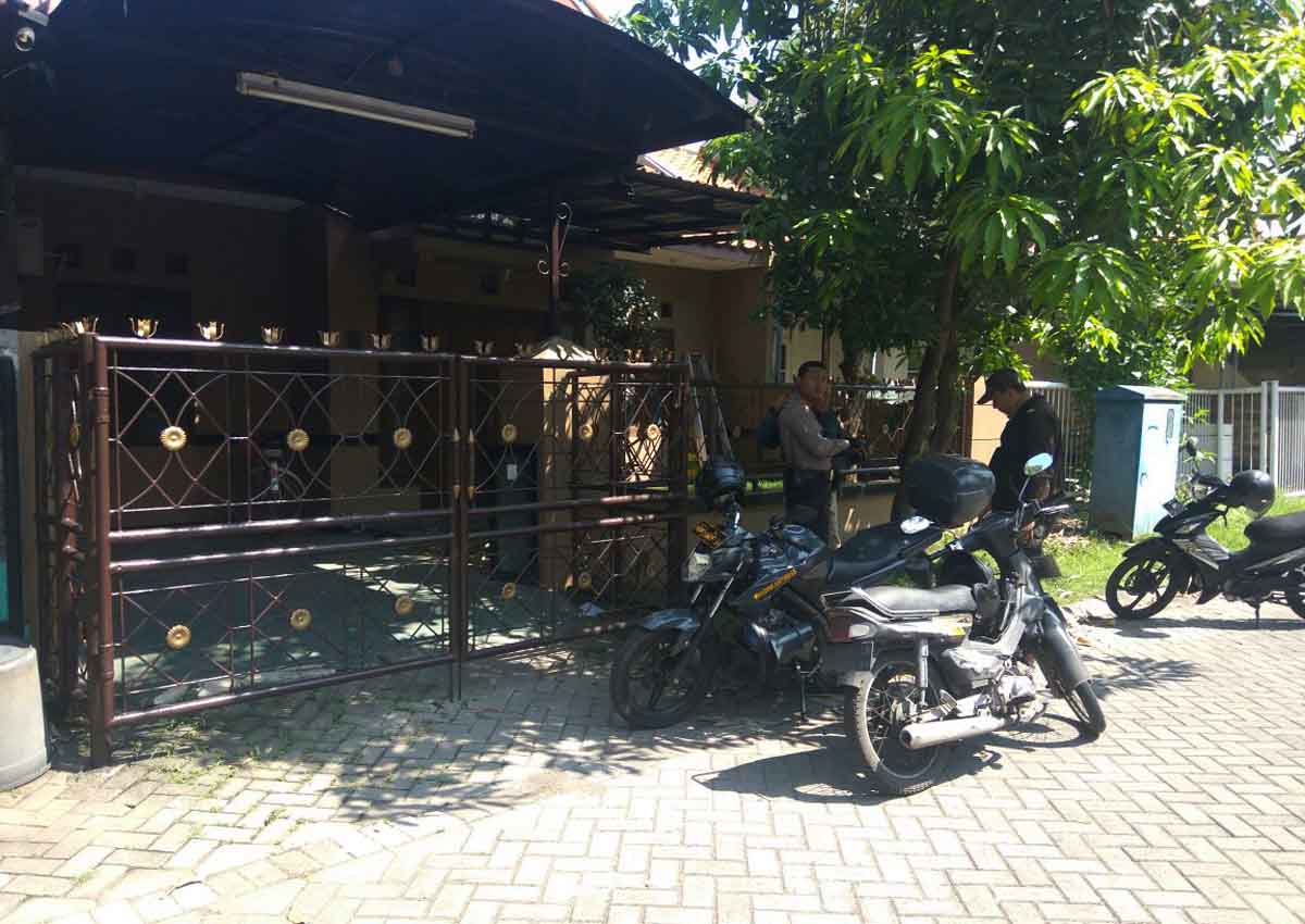 Rumah Rendra penghina Nabi Muhammad di Gedaangan Sidoarjo.