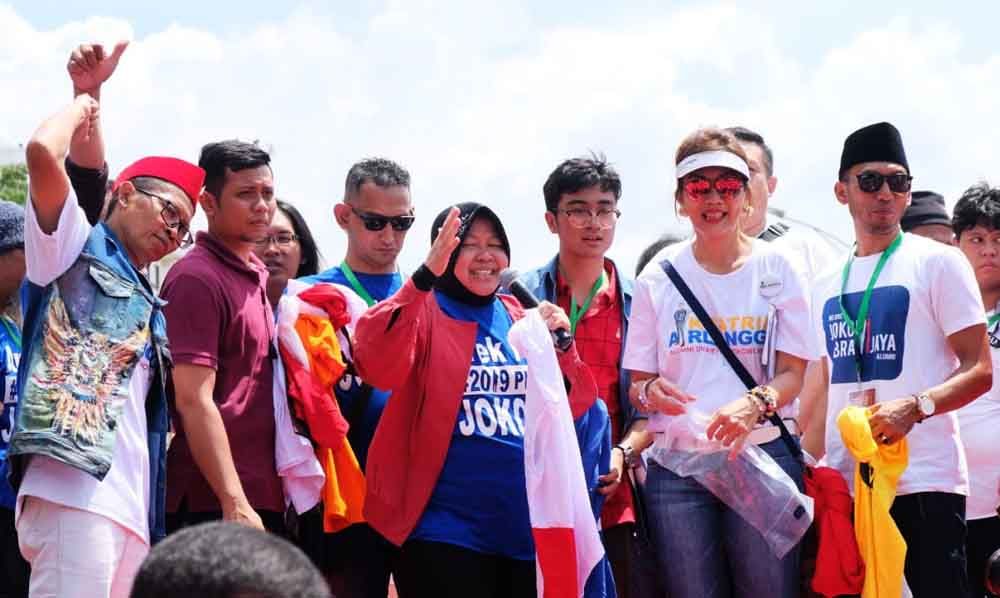 Tri Rismaharini saat acara deklarasi dukungan Jokowi di Surabaya