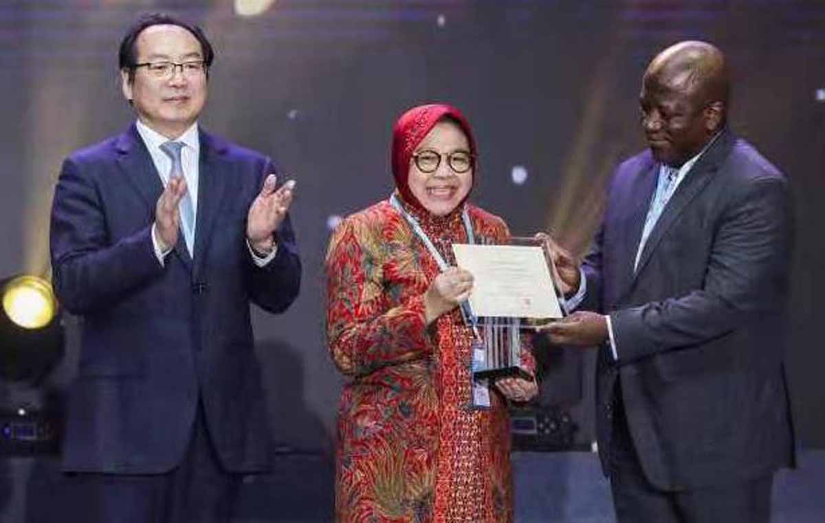 Selamat! Surabaya Sisihkan 14 Kota Dunia di Guangzhou Award 2018