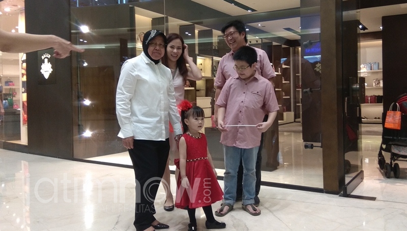 Wali Kota Risma saat berkunjung ke Ciputra Wolrd.
