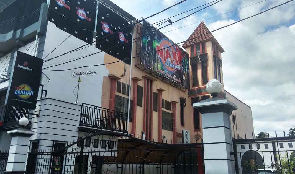Rumah karaoke yang digerebek polisi