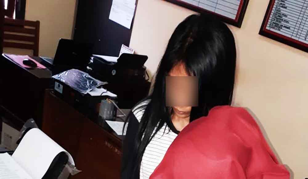 Tersangka saat di mapolres Pasuruan