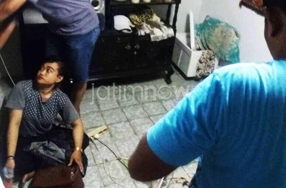 Tersangka Eka Arganita saat penyergapan oleh petugas Reskrim Polsek Tegalsari