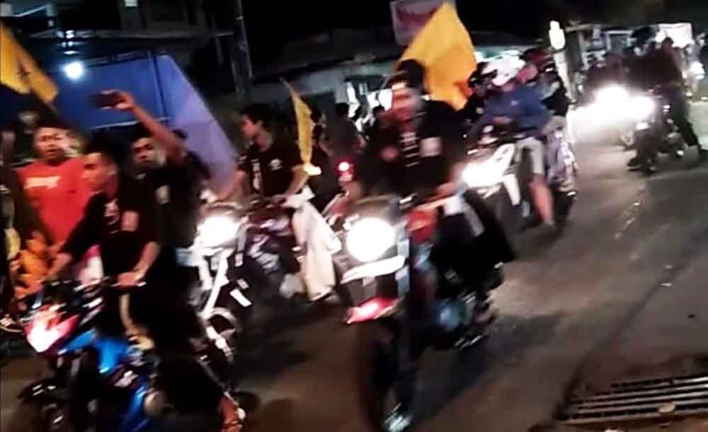 Konvoi motor yang digelar oleh sekelompok pemuda di Malang