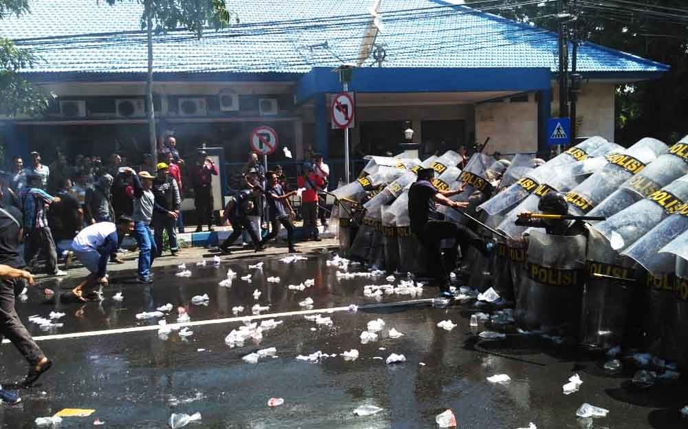 Simulasi kerusuhan Pemilu 2019 di Tulungagung