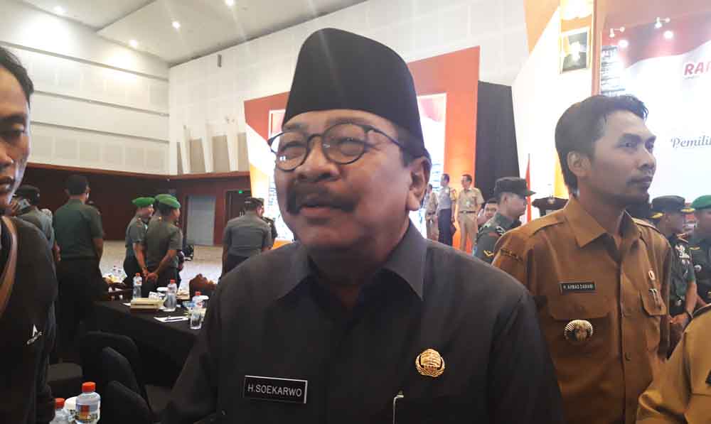 Gubernur Jawa Timur Soekarwo