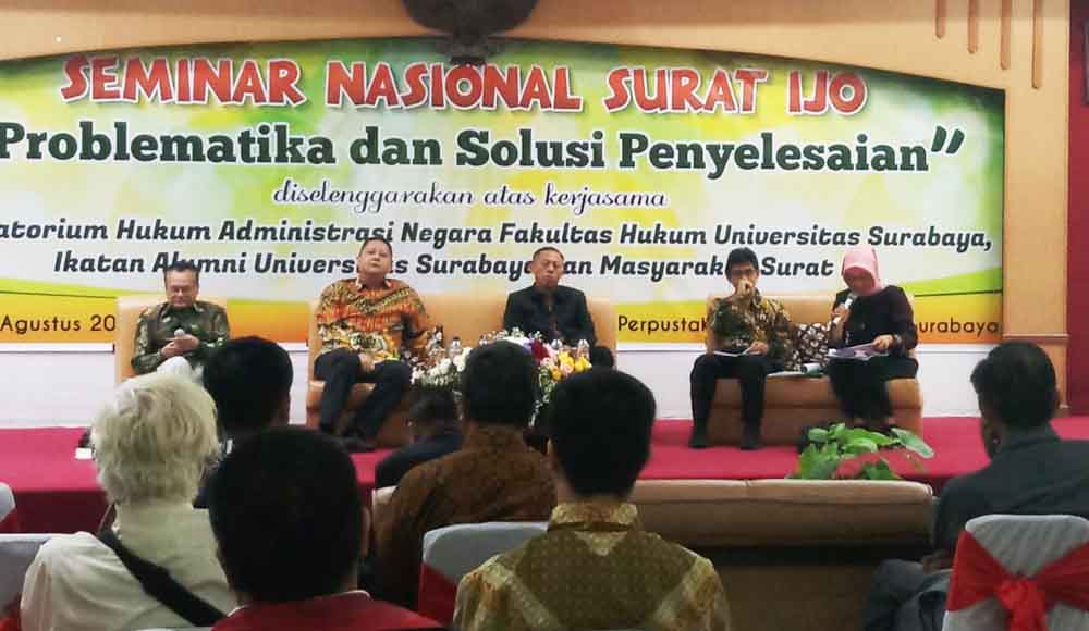 Seminar surat ijo di kampus Universitas Surabaya