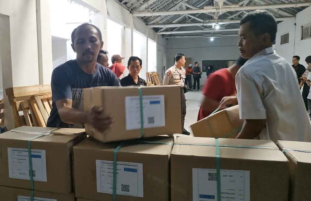 Surat suara Pemilu di Malang