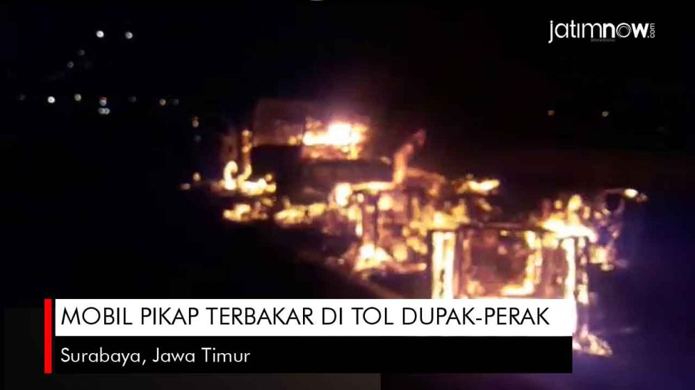 Video: Mobil Pikap Terbakar di Tol Dupak-Perak