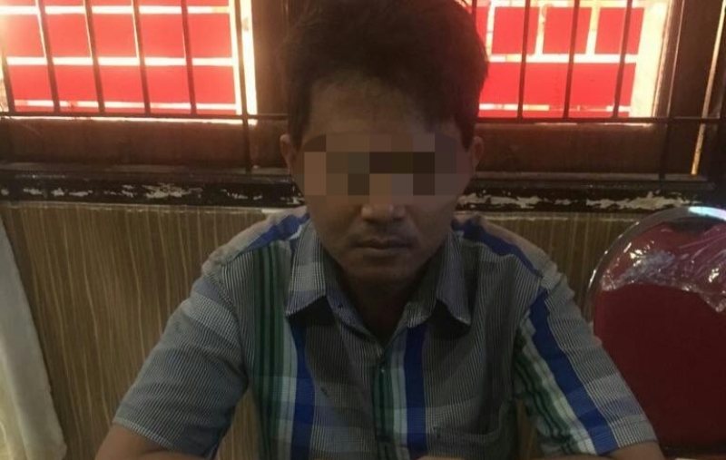 Pria ini Tak Berkutik Saat Kepergok Main Togel di Rumahnya