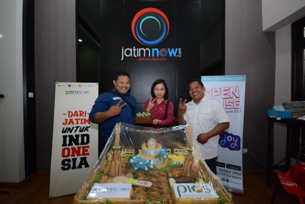 Peresmian sarana olah raga mahasiswa di Kampus Ubaya