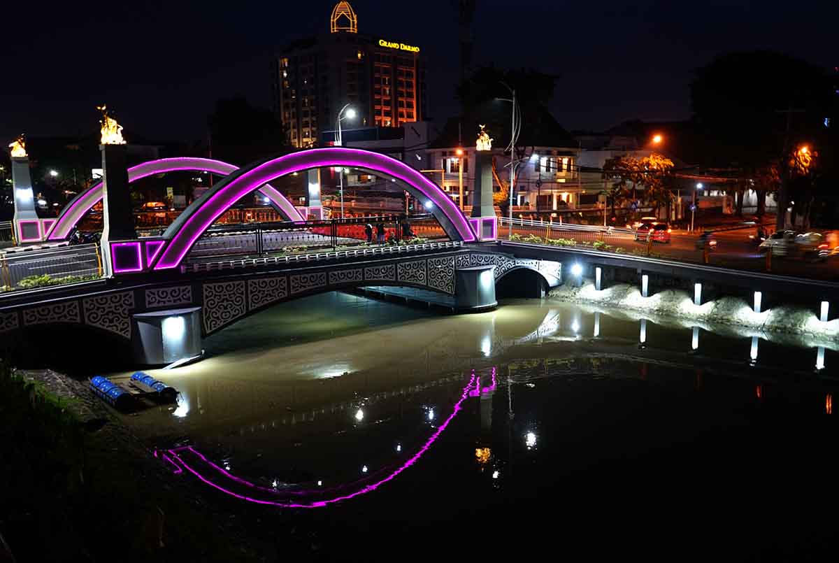 Jembatan Ujung Galuh Surabaya.
