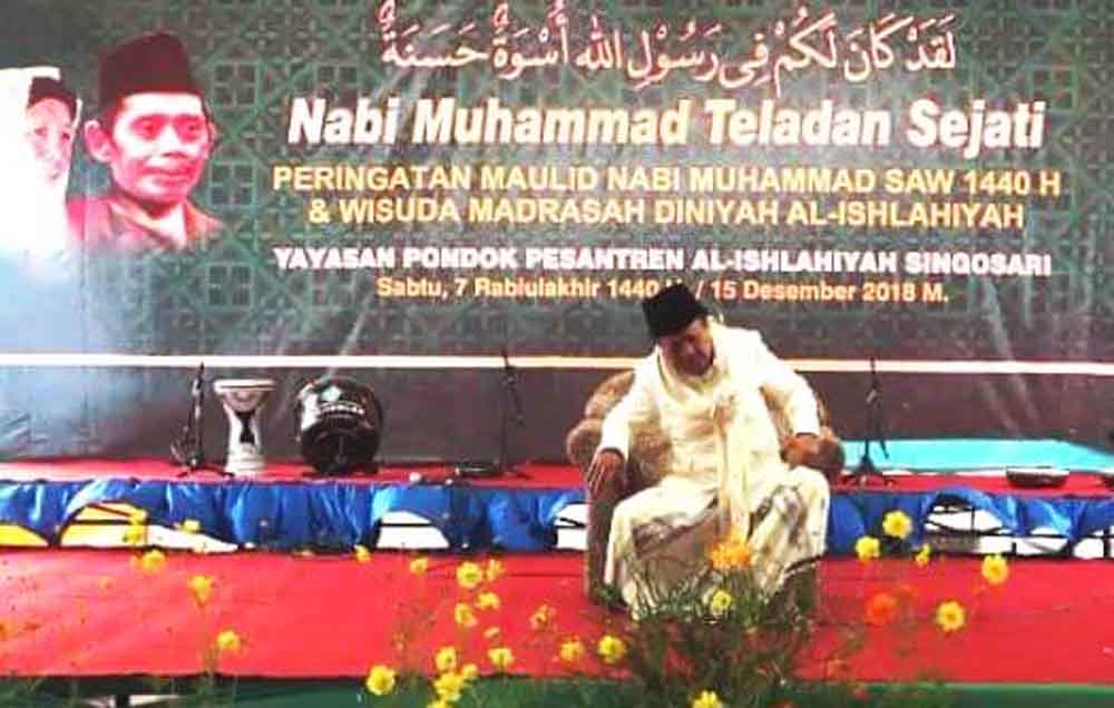 KH. Buchori Amin sesaat sebelum wafat saat memberi ceramah