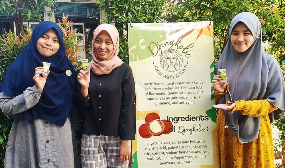 Mahasiswa di Surabaya ini Bikin Sabun Muka dari Kulit Jengkol