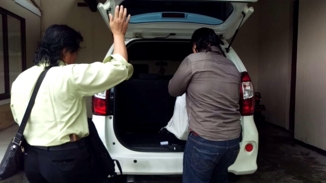 Polisi Periksa Orang yang Diduga Membuang Ratusan KIP di Nginden