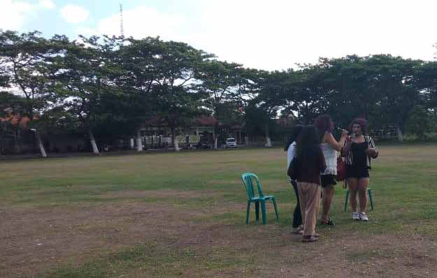 Mengintip Aktivitas Para Waria di Ponorogo Kurangi ODHA