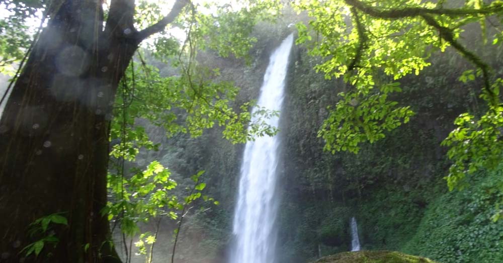 Air terjun Lider di hutan Gunung Raung, Desa Sumberarum, Kecamatan Songgon, Banyuwangi.
