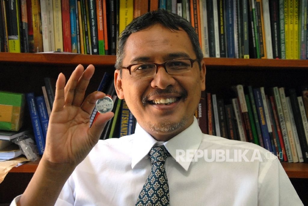 Zaim Saidi (Foto: Agung Supriyanto/Republika)


